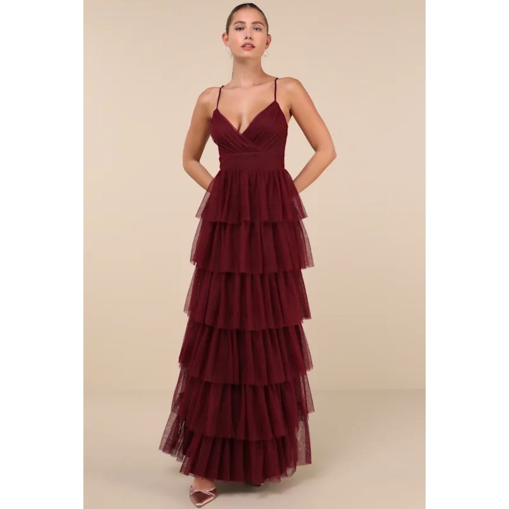 Lulus Rule The Runway Burgundy Tulle Tiered Maxi Dress M Prom Formal Gown HCO